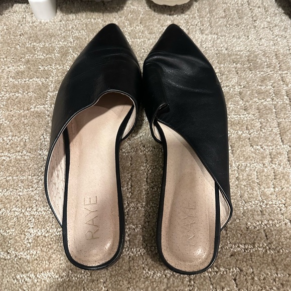 Raye Flats - Picture 2 of 3